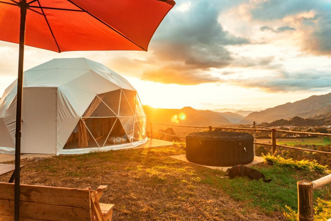 Guaia Terra Glamping Hotel Pacho Exterior photo
